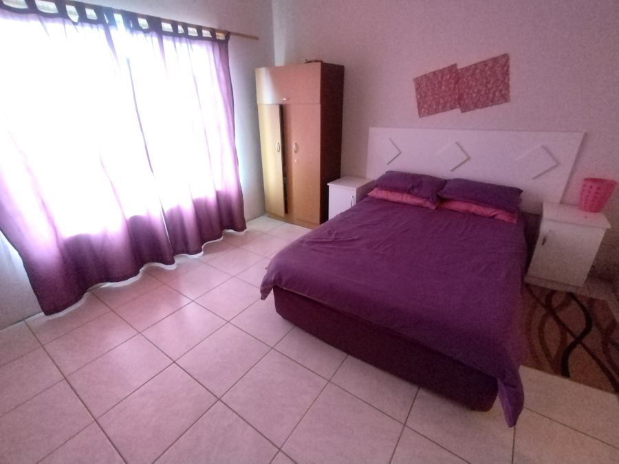 6 Bedroom Property for Sale in Kruisfontein Eastern Cape